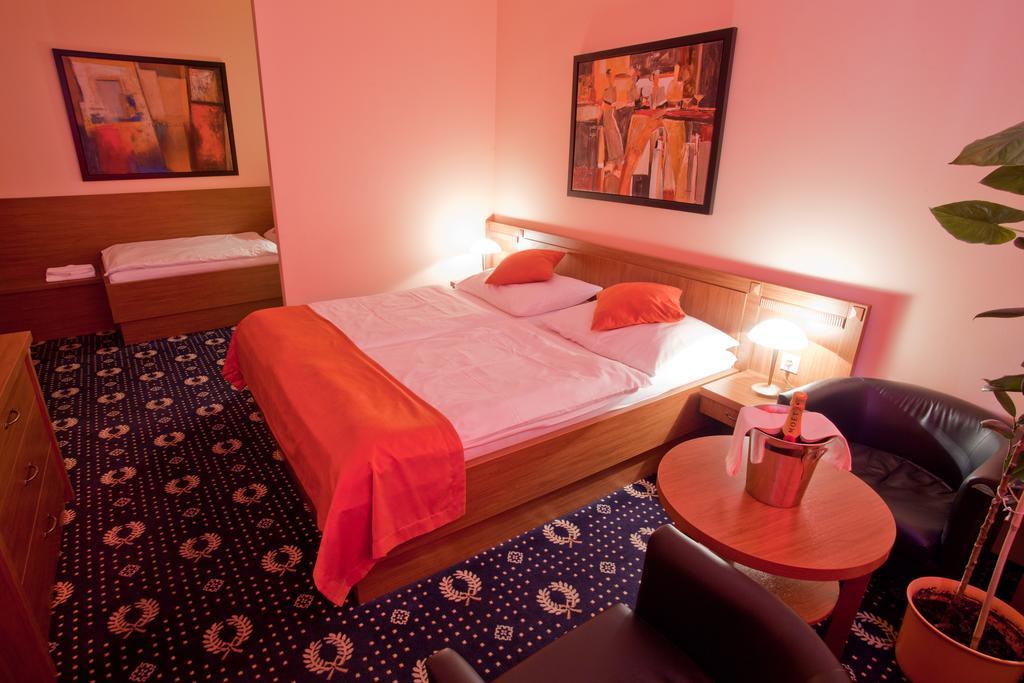 Penzion Gremium Hotel Bratislava Exterior foto