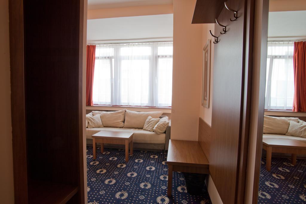 Penzion Gremium Hotel Bratislava Exterior foto